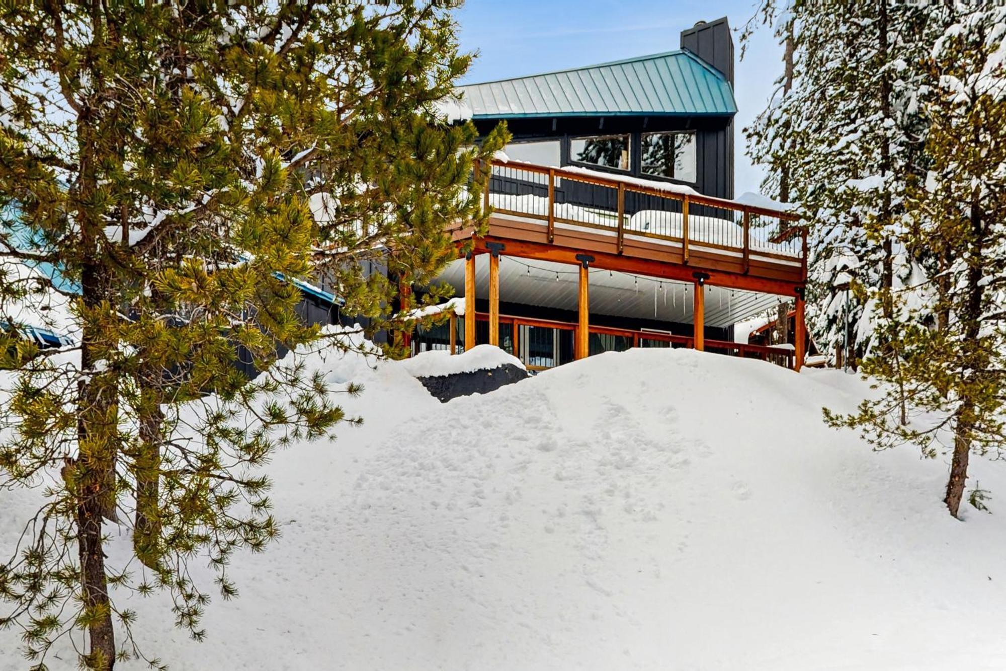 Flying Stag: Main Lodge Government Camp Esterno foto