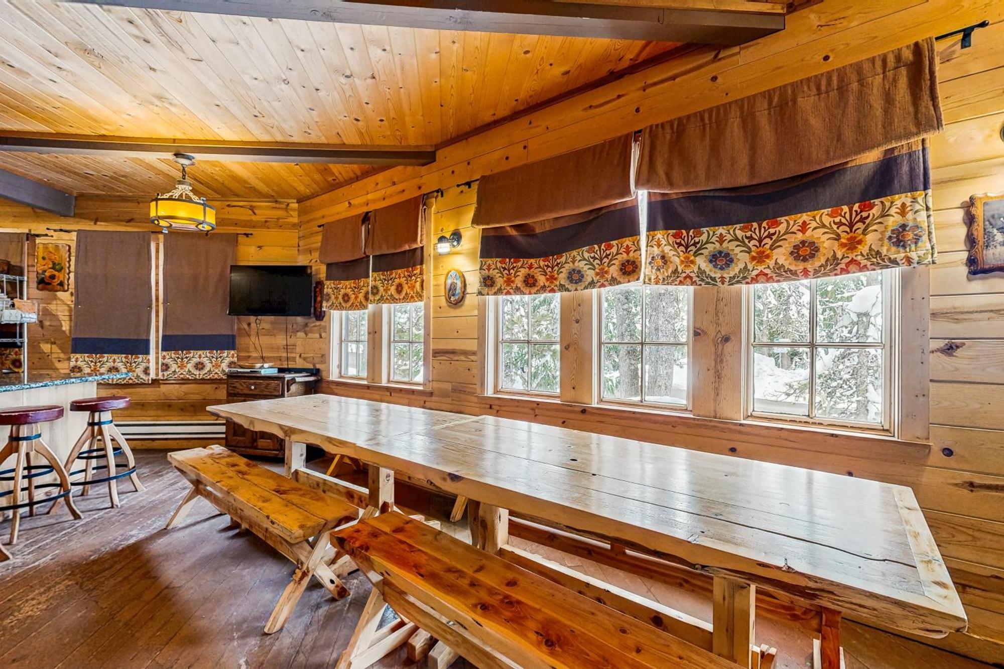 Flying Stag: Main Lodge Government Camp Esterno foto