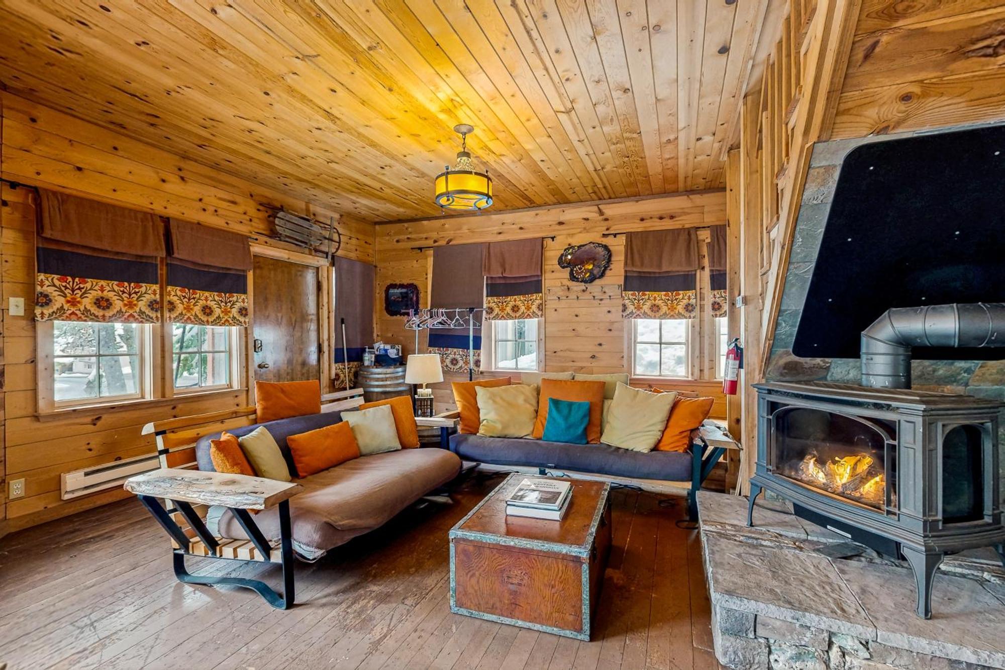 Flying Stag: Main Lodge Government Camp Esterno foto