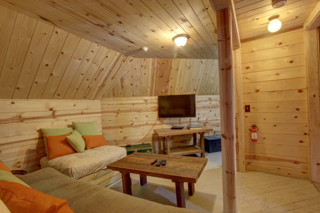 Flying Stag: Main Lodge Government Camp Esterno foto