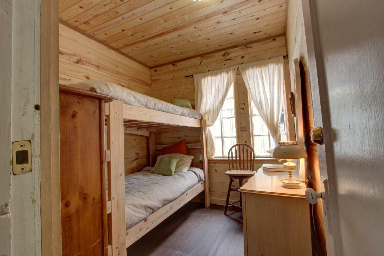 Flying Stag: Main Lodge Government Camp Esterno foto